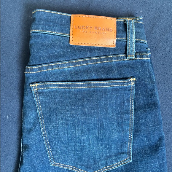 LUCKY BRAND Mid Rise Ava Boot - Picture 5 of 7